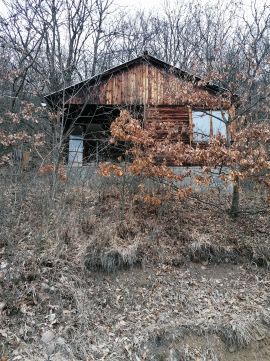 Eladó Telek 2626 Nagymaros Dunakanyarra panorámás telek "gazdasági épülettel" eladó