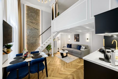 Eladó Lakás 1061 Budapest 6. kerület , Elegáns luxus lakás a Zeneakadémiánál