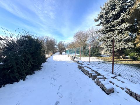 Eladó Telek 2475 Kápolnásnyék 