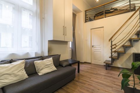 Eladó Lakás 1076 Budapest 7. kerület 