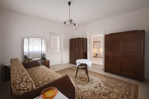 Eladó Ház 2367 Újhartyán 