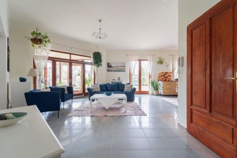 Eladó Ház 2024 Kisoroszi 