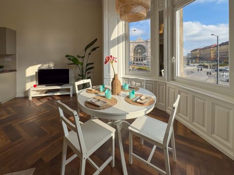 Eladó Lakás 1077 Budapest 7. kerület 