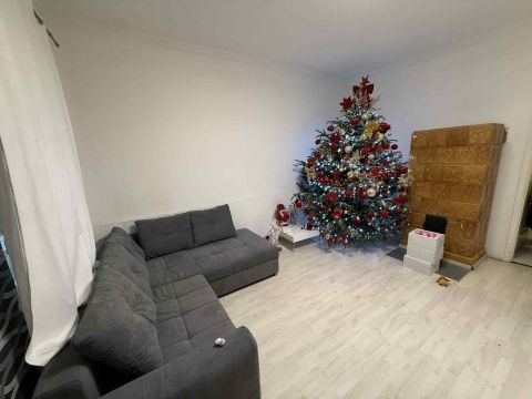 Eladó Lakás 9200 Mosonmagyaróvár , Vilmosrév utca közelében