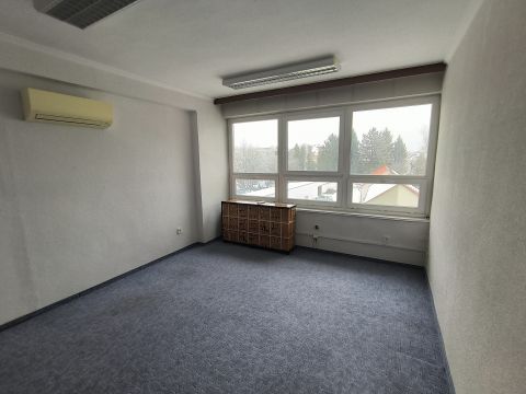 Kiadó Iroda 8900 Zalaegerszeg 