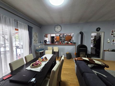 Eladó Ház 2030 Érd , HÁZ ÉS/VAGY BEFEKTETÉS