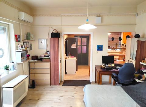 Eladó Ház 1196 Budapest 19. kerület Wekerletelep szélén, két generációs házrész