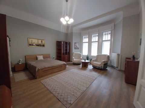 Kiadó Lakás 6722 Szeged , Szeged-Belváros