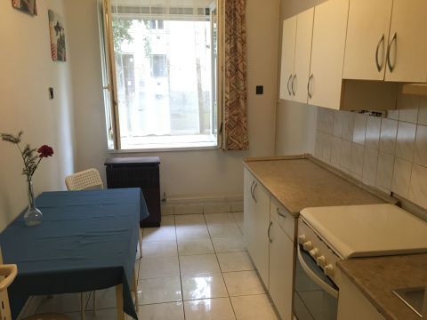 Eladó Lakás 7629 Pécs 