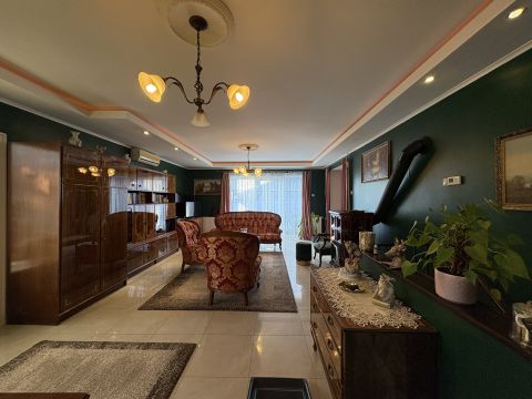 Eladó Ház 9081 Győrújbarát Kétgenerációs ház Győr szomszédságában!