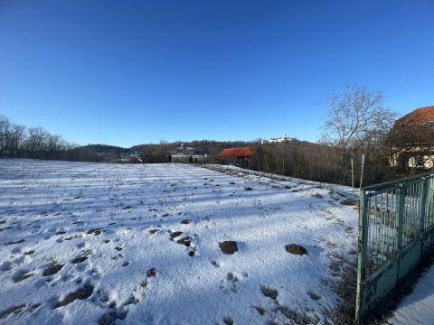 Eladó Telek 9090 Pannonhalma , PANNONHALMI APÁTSÁG LÁBÁNÁL, SZÁNTÓ BESOROLÁSÚ TELEK