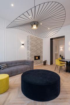 Eladó Lakás 1065 Budapest 6. kerület Révay utcában-exkluzív,felújított,erkélyes lakás az Operánál