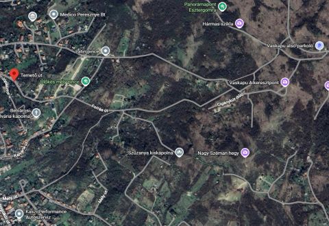 Eladó Telek 2500 Esztergom , Esztergom - Nagy-Szémánhegy mellett a Tesco felett