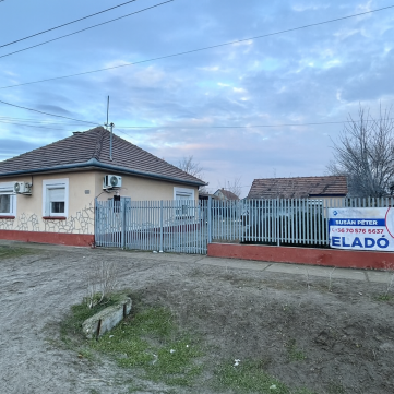Eladó Ház 6050 Lajosmizse Eladó Családi ház 