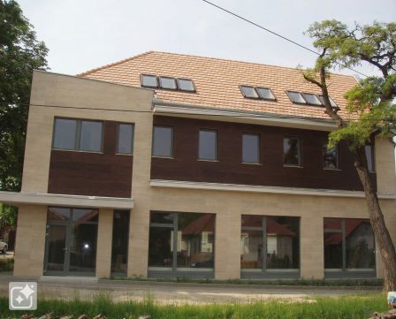 Kiadó Üzlethelyiség 2085 Pilisvörösvár 