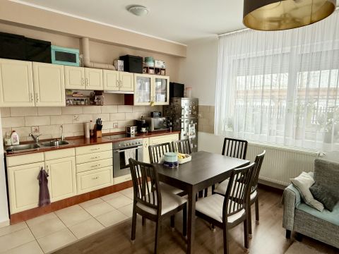 Eladó Lakás 2225 Üllő 