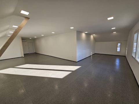 Kiadó Ipari 6000 Kecskemét , Kiadó ipari ingatlanok Kecskeméten!