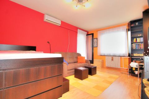 Eladó Lakás 1048 Budapest 4. kerület 