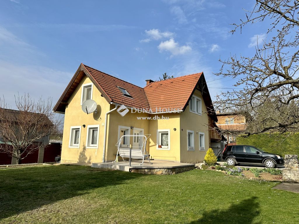 2092 Budakeszi , Nagyszénászug — 1/17