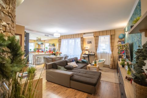 Eladó Lakás 1194 Budapest 19. kerület 