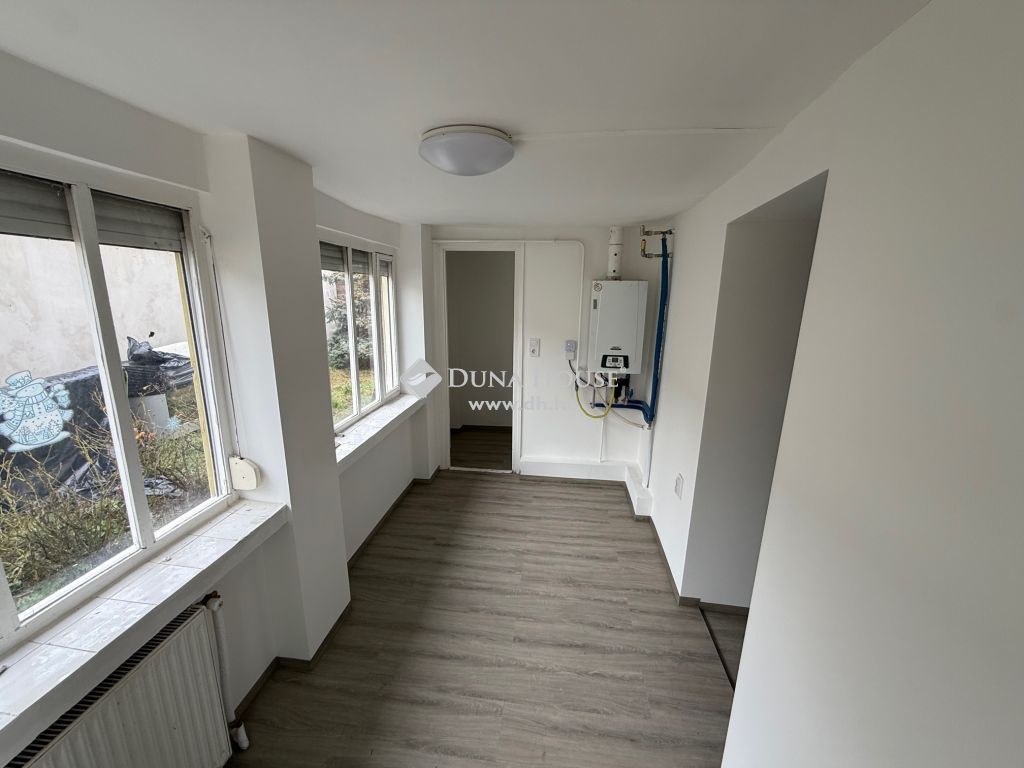 6000 Kecskemét — 1/12
