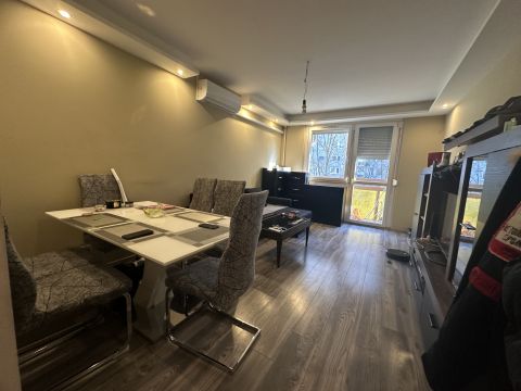 Eladó Lakás 1195 Budapest 19. kerület , Napelemmel felszerelt panelprogramos lakás