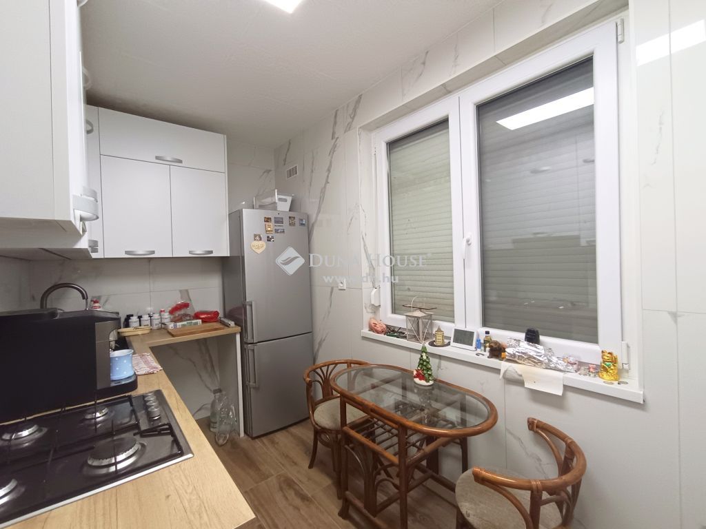 9400 Sopron , Jereván lakótelep — 1/13