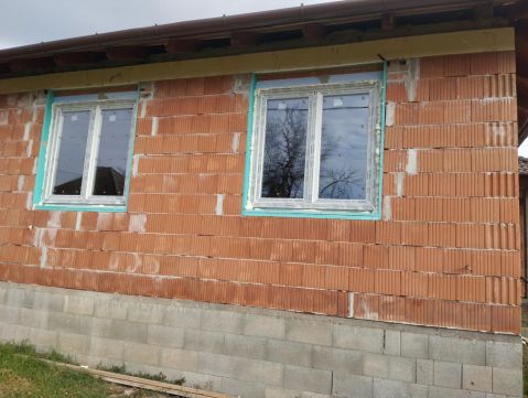 Eladó Ház 2215 Káva , Határ út