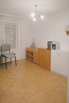 Kiadó Lakás 4400 Nyíregyháza Nyíregyháza Állomás közelében.