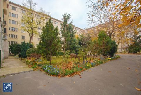 Eladó Lakás 1055 Budapest 5. kerület Lipótvárosban a Honvéd tér mellett