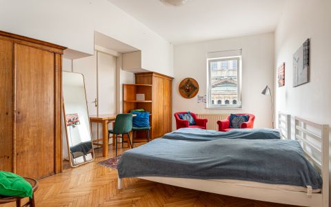 Eladó Lakás 1065 Budapest 6. kerület 