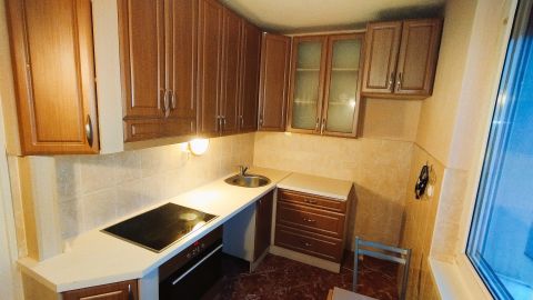 Eladó Lakás 9023 Győr , Adyvárosban a családi házas övezet mellett