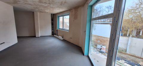 Eladó Lakás 1181 Budapest 18. kerület , Újépítésű erkélyes lakás, tárolóval és saját kocsi beállóval