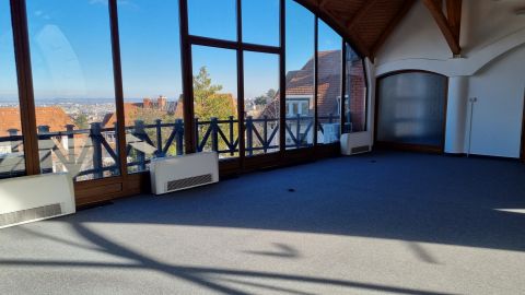 Kiadó Iroda 1124 Budapest 12. kerület 