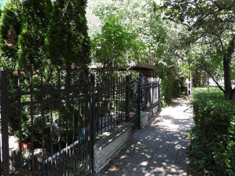 Eladó Ház 1222 Budapest 22. kerület , 1222 Budapest 22, Háros utca