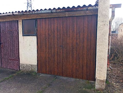 Eladó Parkoló 2536 Nyergesújfalu 