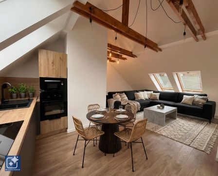 Eladó Lakás 7635 Pécs , Mecsekoldal-Bálics kertkapcsolatos felújított lakás