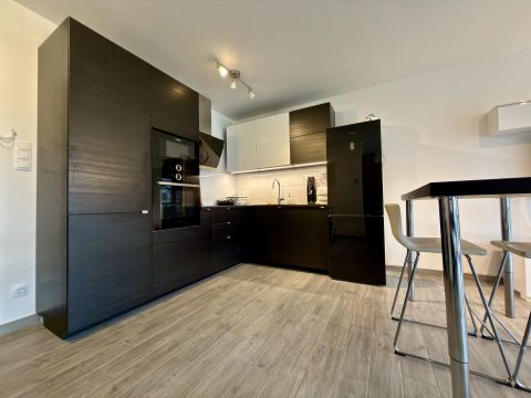 Eladó Lakás 8230 Balatonfüred Központi