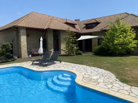 Eladó Ház 2146 Mogyoród 