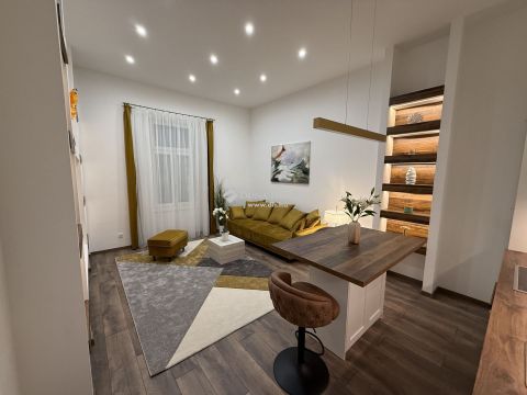 Eladó Lakás 1071 Budapest 7. kerület 