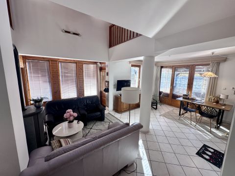 Eladó Ház 8648 Balatonkeresztúr Központhoz, vízparthoz közel csendes utcában