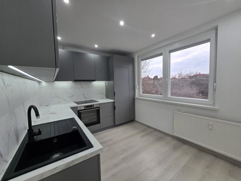 Eladó Lakás 4032 Debrecen 