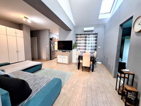 Eladó Ház 6000 Kecskemét , GYERMEKES CSALÁDOKNAK SZUPER LEHETŐSÉG