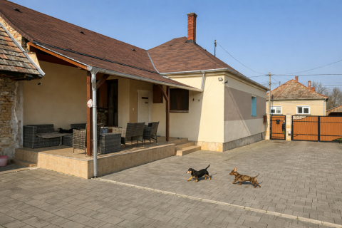 Eladó Ház 9124 Gyömöre 9124 Gyömöre Arany János utca 10.