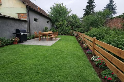 Eladó Ház 2092 Budakeszi , jó lokációval, külön kertrésszel