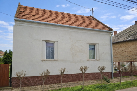 Eladó Ház 7200 Dombóvár 