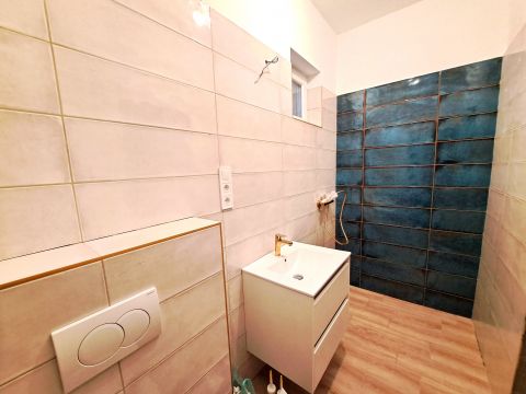 Eladó Ház 2212 Csévharaszt Önálló, újépítésű családi ház nagy telekkel