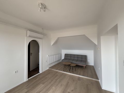 Kiadó Lakás 7621 Pécs 