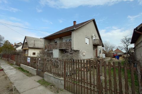 Eladó Ház 5465 Cserkeszőlő 