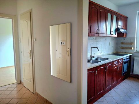 Eladó Lakás 1141 Budapest 14. kerület , Zugló kedvelt részén, kiváló közlekedéssel